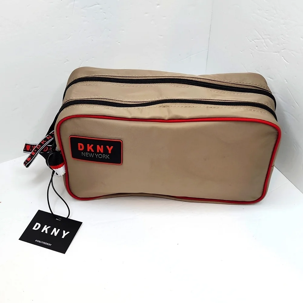 DKNY TOILETRY TRAVEL BAG, TOFFEE